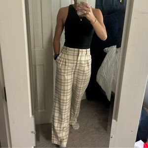 Aritzia pants